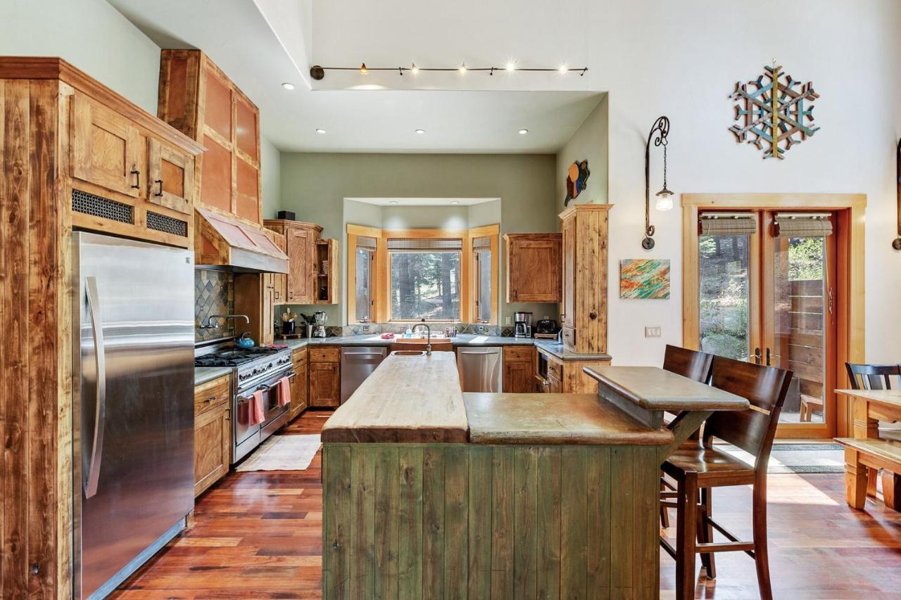 Bear Meadows Lodge - Hot Tub - Tahoe Donner Home Truckee Extérieur photo