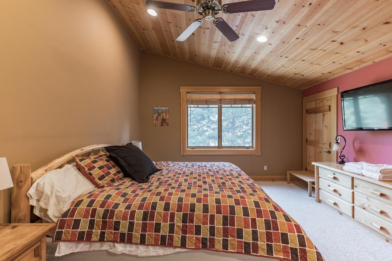 Bear Meadows Lodge - Hot Tub - Tahoe Donner Home Truckee Extérieur photo