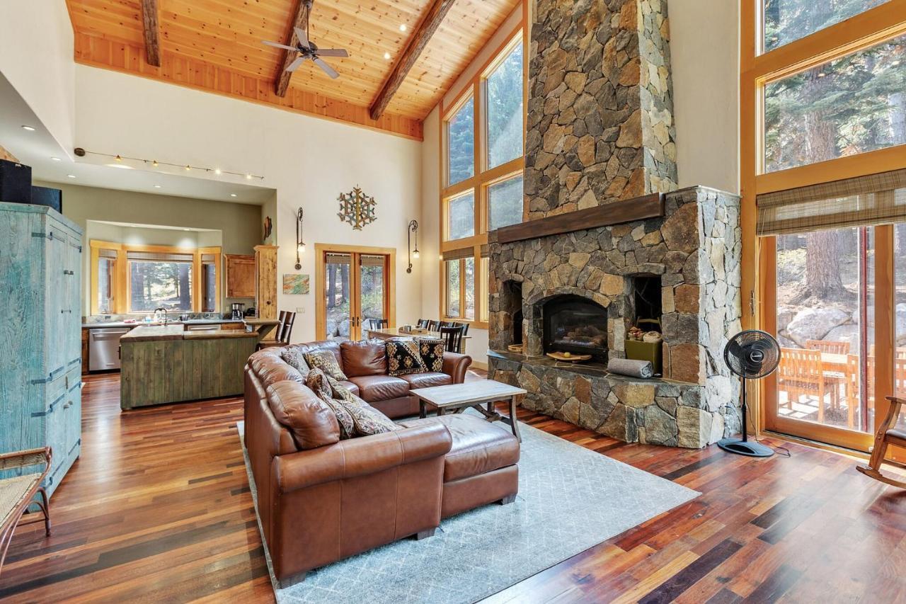 Bear Meadows Lodge - Hot Tub - Tahoe Donner Home Truckee Extérieur photo