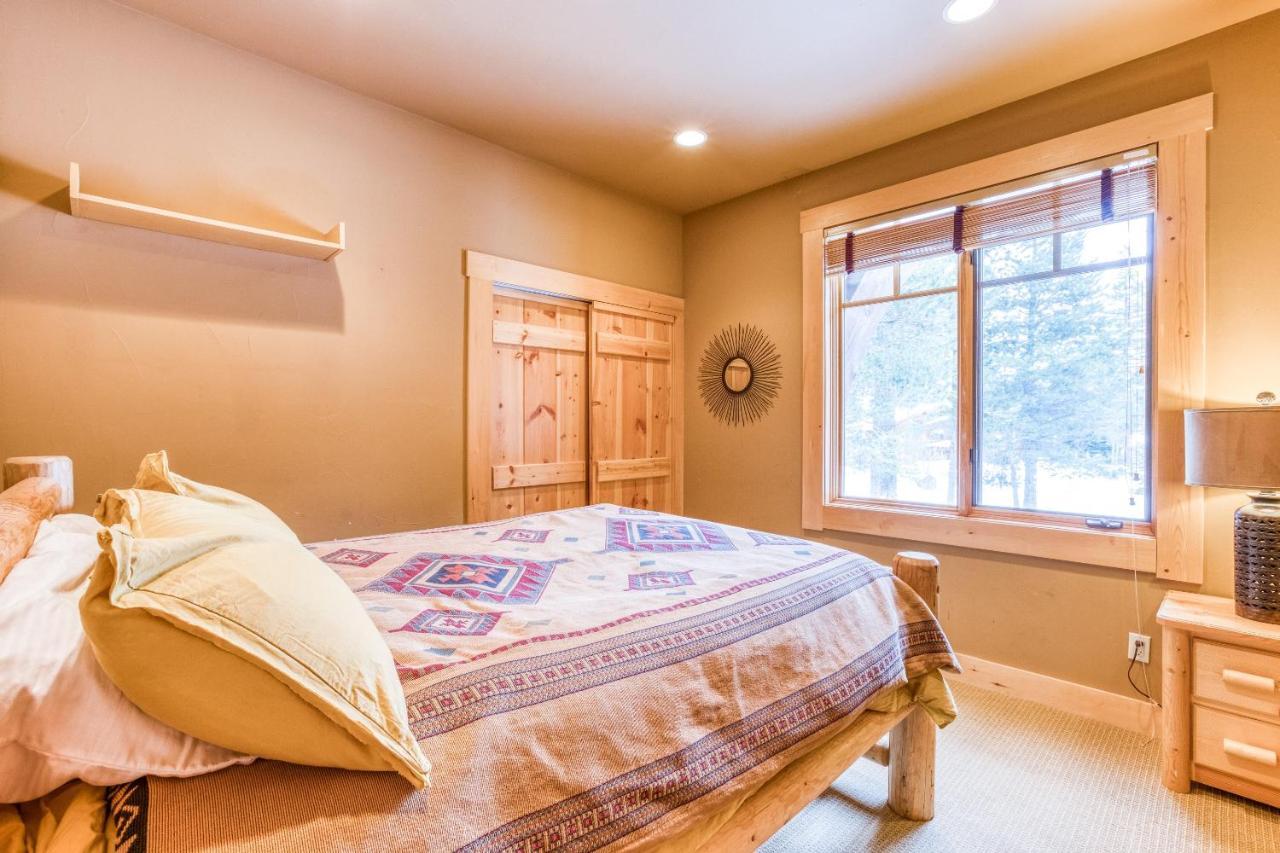Bear Meadows Lodge - Hot Tub - Tahoe Donner Home Truckee Extérieur photo