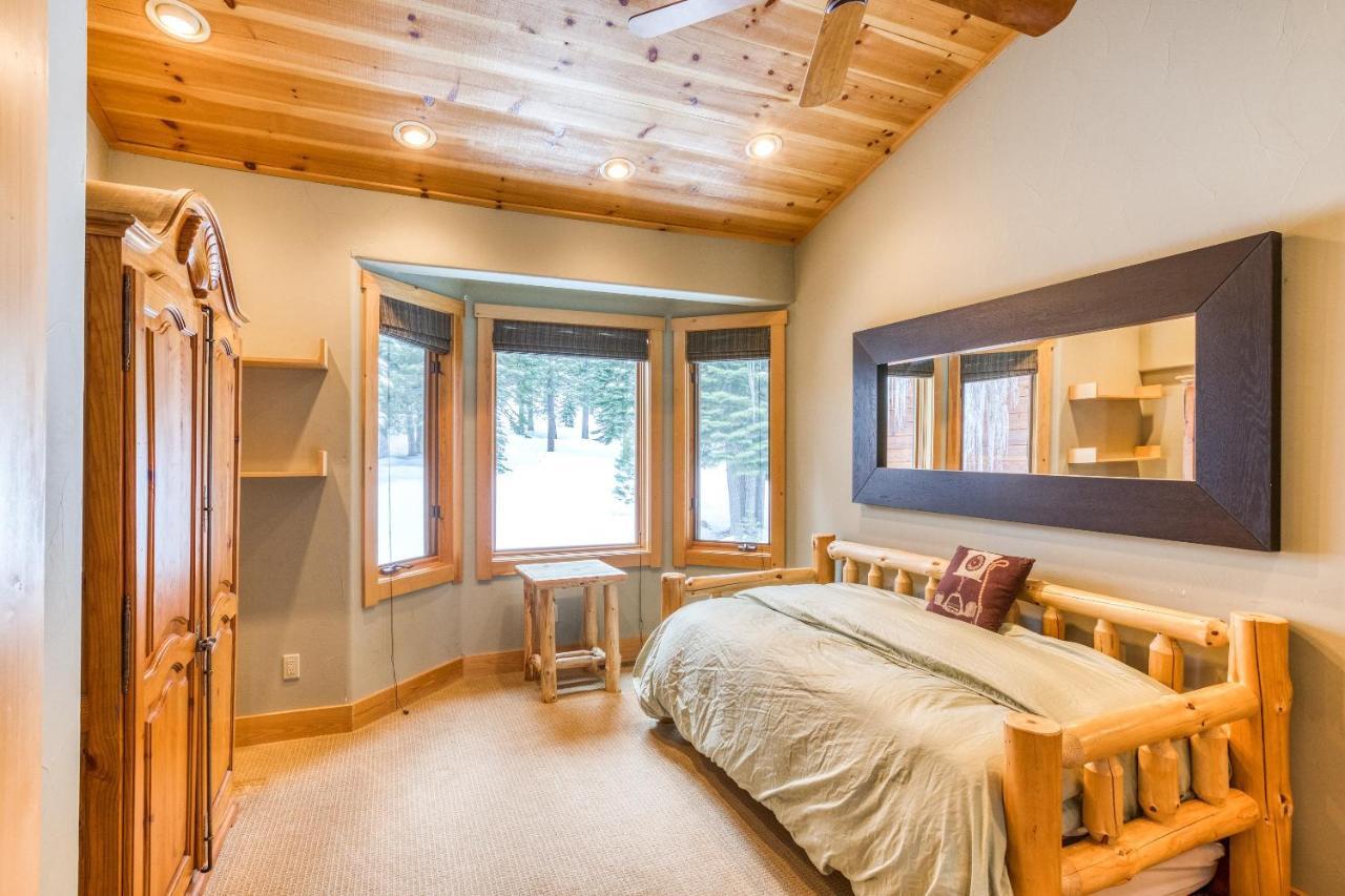 Bear Meadows Lodge - Hot Tub - Tahoe Donner Home Truckee Extérieur photo